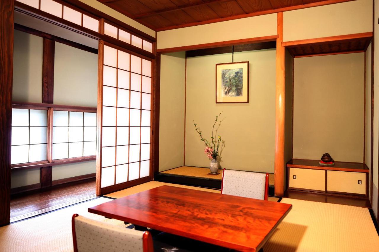 Ryori Ryokan Tsurugata Kurashiki Exterior photo